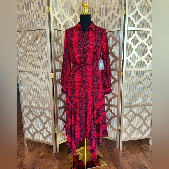 NWT | Vince Camuto Maxi dress | Red and Black snakeskin pattern | 6 - Picture 1 of 9